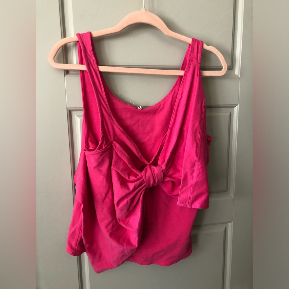 FREE PEOPLE NWOT OVERSIZED BOW TANK TOP